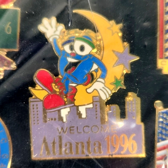 1996 Atlanta Olympics Official Collector 5 pin Set, Mint Condition, unopened - Picture 11 of 16